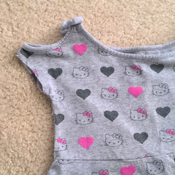 Toddler Girls Hello Kitty Cold Shoulder Skater Dress (Size 4T) - Picture 3 of 5